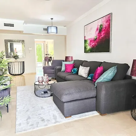 Garden In Arenal De Golf-